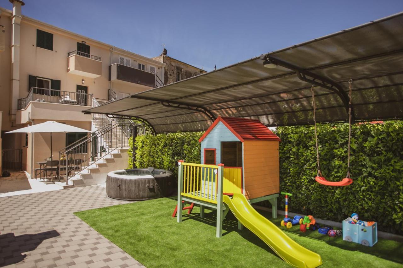 Luxury House Lucija Villa Dugi Rat Exterior photo